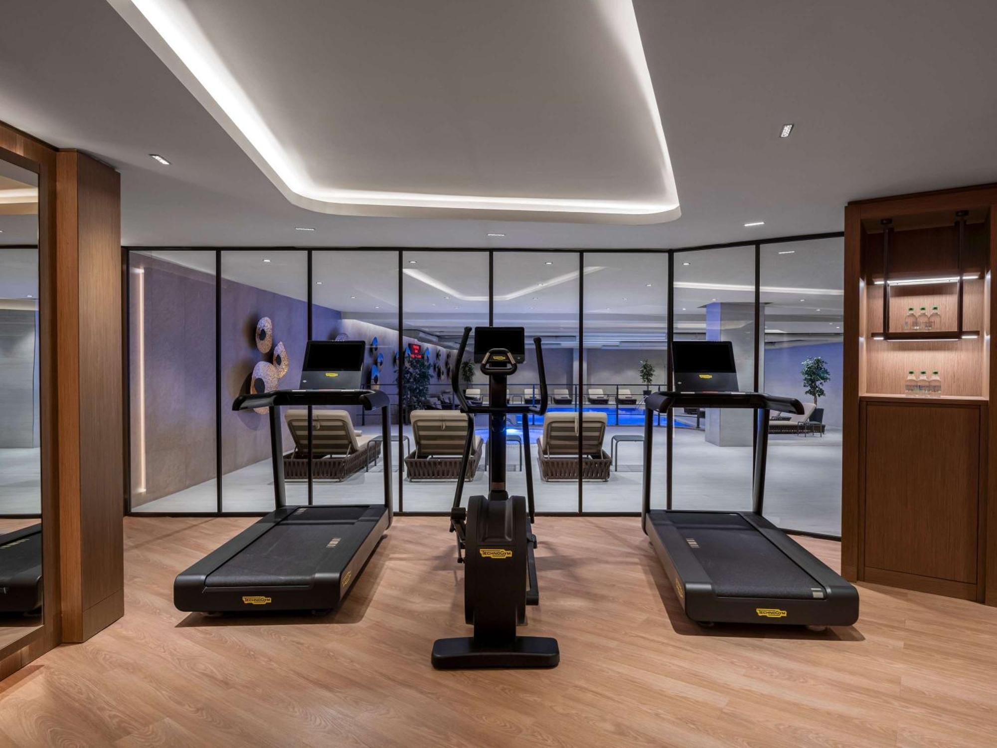Moevenpick Living Saklivadi Otel *